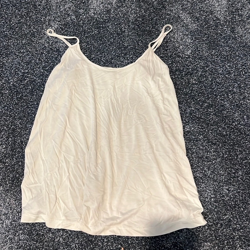 Light green tank with beautiful side detailing